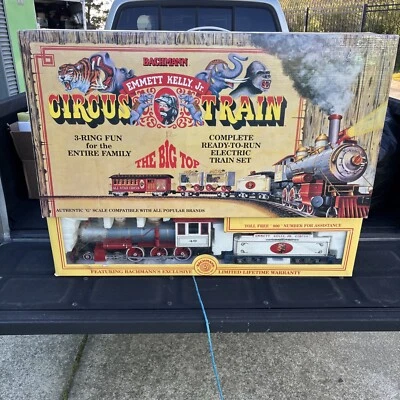 Bachmann Emmett Kelly Jr. Circus Train The Ringmaster 90021 Preowned Working - Image 1 of 4