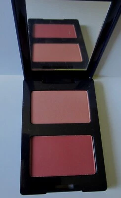 Rubor Estee Lauder Todo el Día Natural Color de mejillas DUO - ROSA 11 + TERRA 10 Foto 1 de 4