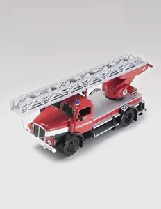 Camión de bomberos IFA S 4000 1/43. SALVAT - Imagen 1 de 2