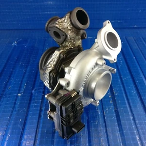 Turbocompressore Audi A4 A6 A7 Q7 3.0TDI V6 BGEN2 059145873DB Bj En Ch CL 839077 - Imagen 1 de 9
