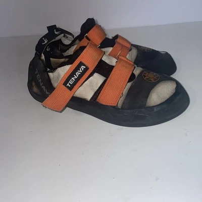 Zapato de Escalada Tenaya 8 M 9 W Naranja Negro Cierre de Gancho y Correa Foto 1 de 4