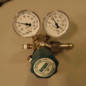 Airgas Model 244 Two Stage Brass Regulator with CGA-540 Connection 25psi - Picture 1 of 2