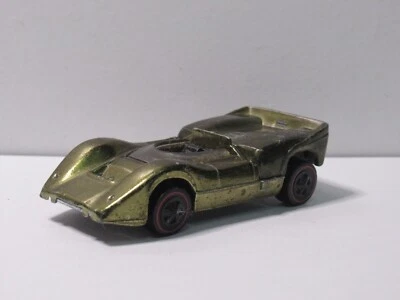 McLaren M6A 1968 Hot Wheels Redline verde oliva Foto 1 de 4
