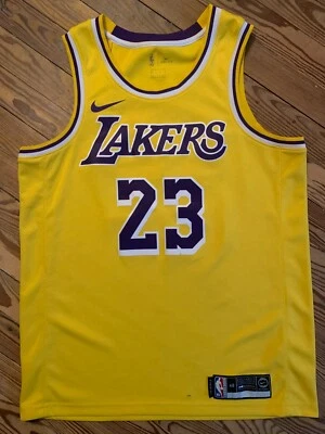 LeBron James Men's 48 Large L Nike Swingman Los Angeles Lakers Gold Jersey - Image 1 of 4