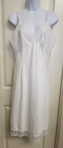 Vtg Wonder Maid Edwardian White Full Slip Dress size 36 Cotton Blend Eyelet Lace - Picture 1 of 12