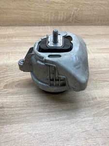 2284818 13981112 BMW F series ENGINE MOUNT BRACKET Mounting OE - Picture 1 of 7