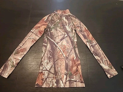 Under Armour Top Womens Xs Realtree Camo Scent Control Cold Gear Turtleneck - Image 1 of 4