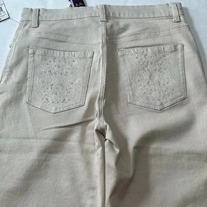 Gloria Vanderbilt Amanda Skimmer Crop Stretch verzierte Taschen Größe 6P Neu mit Etikett - Bild 1 von 13