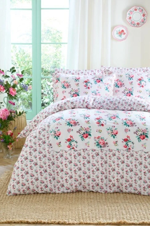Cath Kidston Icon Floral Bedding Set In Multi - 4 Sizes - Image 1 of 4