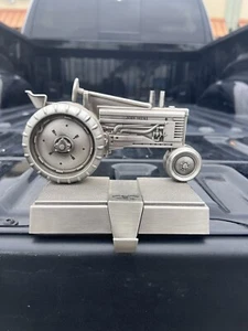 John Deere Tractor Model A - Desktop Ornament - Excellent Condition - Very Rare - Picture 1 of 5