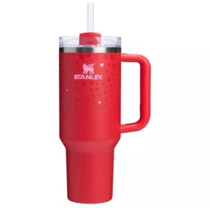 Stanley X Target Exclusive Red Valentine 40oz Becher IN HAND - Bild 1 von 3