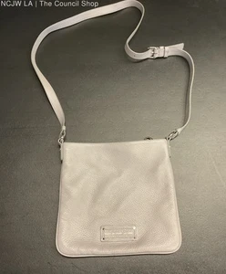 Marc by Marc Jacobs graue Ledertasche mit verstellbarem Schulterriemen - Bild 1 von 5