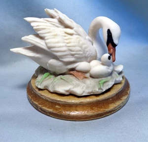 Vintage White Porcelain & Chick on Wood Base - Picture 1 of 3