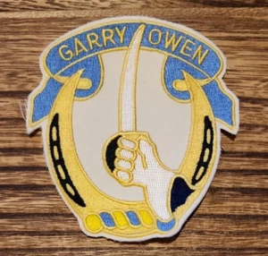 Toppa 7° Reggimento Cavalleria Gary Owen Esercito Blu Nero Giallo Bianco - Foto 1 di 4