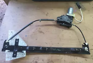 JEEP GRAND CHEROKEE WJ MK2 REAR LH PASSENGER SIDE WINDOW REGULATOR MECHANISM - Picture 1 of 3