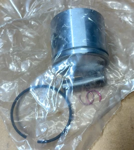 Poulan 1900 1950 1975 2050 2055 2075 Chainsaw Piston Assembly 530071408 - Picture 1 of 2
