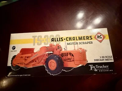 Ertl Allis Chalmers TS-300 Motor Scraper 1/50 Diecast Replica By First Gear - Image 1 of 4