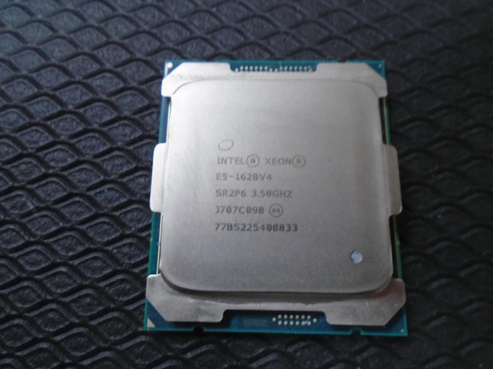 Intel Xeon E5-1620V4 SR2P6 3.5GHz CPU - Image 1 of 1