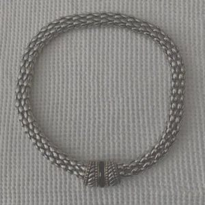 Dark Silver Gold Black Necklace Reversible Rope Choker Magnetic Clasp Elegant - Picture 1 of 5