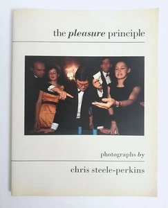 Chris STEELE-PERKINS The Pleasure PRINCIPLE Cornerhouse 1989 photobook vg++ - Foto 1 di 4