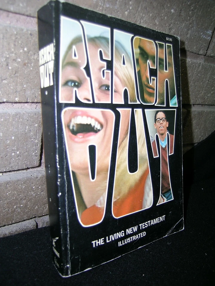 Reach Out: иллюстрированное издание The Living New Testament - Изображение 1 из 1