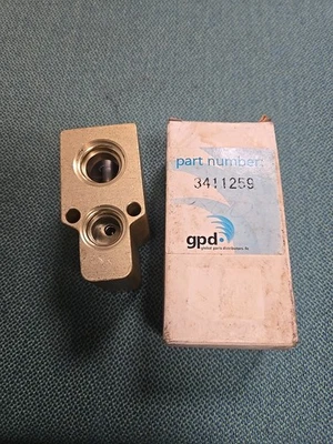 NEW  A/C Expansion Valve - BLOCK TYPE UAC EX 529442C  VW JETTA GOLF PASSAT AUDI - Image 1 of 4