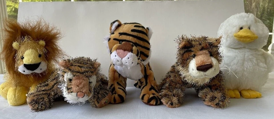 Webkinz Lot of 5 Lion HM006 Tiger HM032 Bengal HM166 Leopard HM031 Duck HM148 - Image 1 of 4
