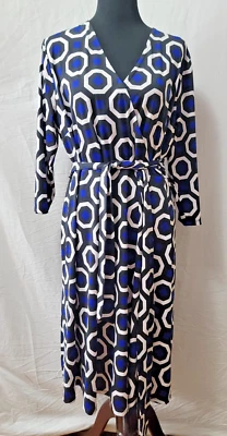 Vestido INC International Concepts manga larga geométrico imitación envoltura frontal 16W Foto 1 de 3