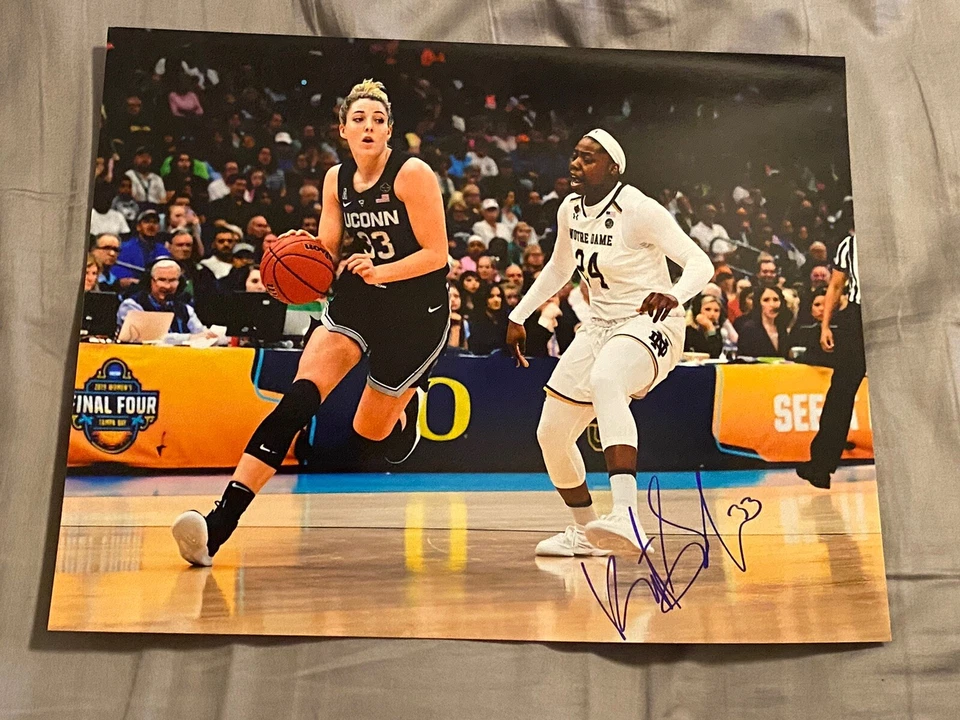 Katie Lou Samuelson signed auto 11x14 Photo Uconn Huskies Seattle Storm - Image 1 of 1