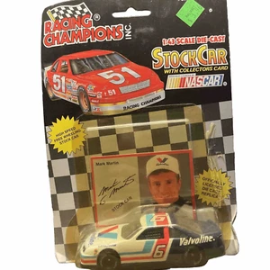 1992 Racing Champions Mark Martin #6 1:43 Scale Stock Car with Card New - Picture 1 of 3