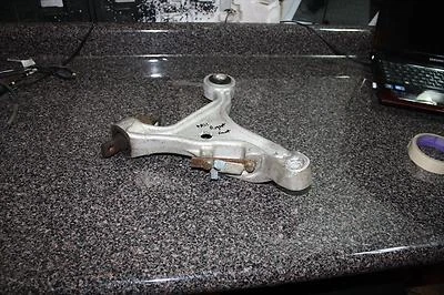 Volvo S60 2002 2,4 T automático brazo de control inferior negro lado derecho OEM 02 Foto 1 de 4