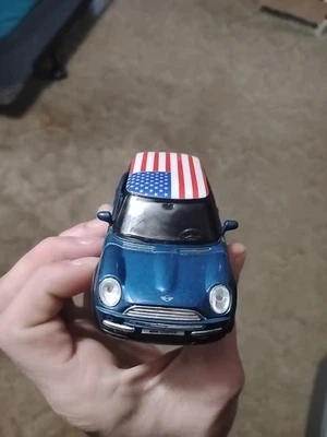 WELLY - #9755 - MINI COOPER - BLUE -AMERCIAN FLAG DIECAST MODEL 1:36 🔥 - Image 1 of 3