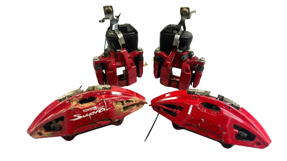 Juego de 4 pinzas de freno delanteras y traseras TOYOTA SUPRA GR 2020-2025 ROJAS OEM Foto 1 de 4