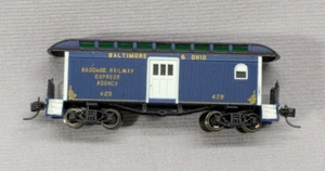 N scale Athearn RTR BALTIMORE & OHIO Overton Baggage Passenger Car - Picture 1 of 8