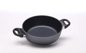 Cazuela antiadherente XD - 9,5" (24 cm), 3,2 QT (3 L) - Caja abierta - Imagen 1 de 2