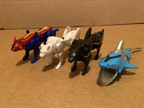 Power Rangers Jungle Fury Deluxe Beast Master Megazord Parts Cover