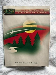 2000-2001 Minnesota Wild Inaugural Season Commemorative Yearbook With Autographs - Bild 1 von 16