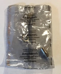 Amphenol 31-236 BNC connector - Picture 1 of 1