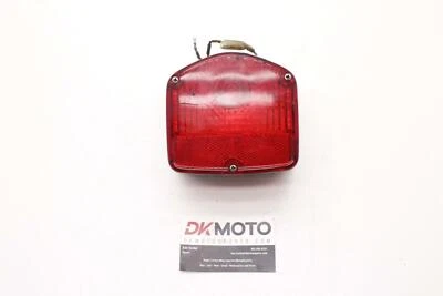 82 HONDA CM450C OEM LUZ TRASERA LUZ FRENO TRASERO R3.BX5 Foto 1 de 4