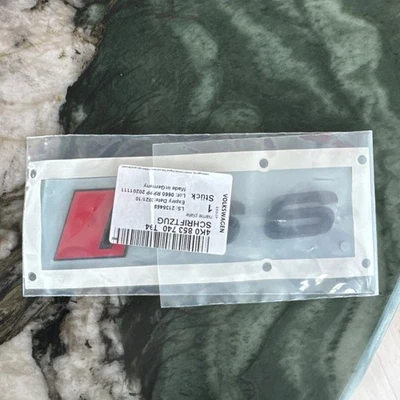 NUEVO AUDI RS6 A6 C8 TRASERO RS6 EMBLEMA INSCRIPCIÓN INSIGNIA 4K0853740T94 ORIGINAL Foto 1 de 2