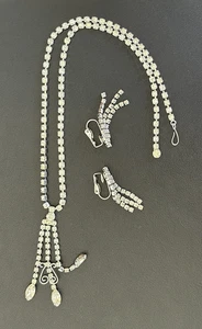 1950s Vintage Rhinestone Necklace & Dangle Earrings Set Silvertone Glam - Picture 1 of 3