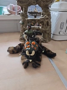 Sectaurs 1984 Warriors of Symbion Skulk Figur und Trancula Handschuh - Bild 1 von 6