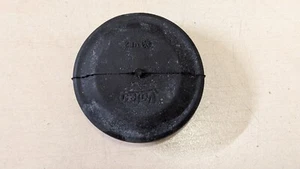 VW T-CROSS HEADLIGHT DUST COVER PLUG 90059290 1.0TSI (2018-PRESENT) - Picture 1 of 4
