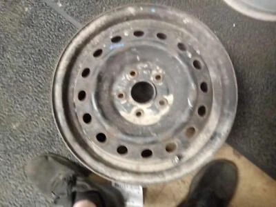 OEM 16 INCH STEEL RIM Wheel SUZUKI KIZASHI 10 11 12 13 2010 2011 2012 2013 - Image 1 of 4