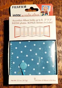 FUJIFILM : INSTAX ACCORDIAN ALBUM, NEW, HOLDS 2" x 3" PHOTOS, POCKET SIZE - Photo 1/2
