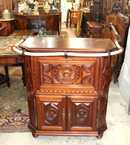 French Antique Mahogany Renaissance Bar Cabinet / Serving bar Cover
