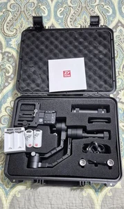 Zhiyun Crane V2 3-Axis Handheld Gimbal Stabilizer - Picture 1 of 2