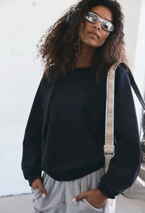 NWT Free People Movement For The Win Pullover Crew Slouchy Sweatshirt $98 XS - Picture 1 of 22