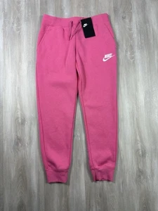 NWT*Nike Sports Club Fleece Jogger Sweatpants Girls Size Medium BV2720-684 Pink - Picture 1 of 12