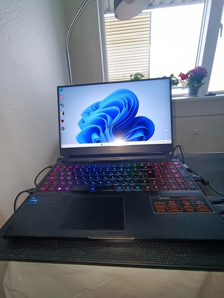 GIGABYTE AORUS 15P XD - Bild 1 von 2